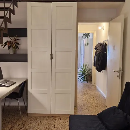 Cozy Near Fondazione Prada - Free Parking شقة ميلان